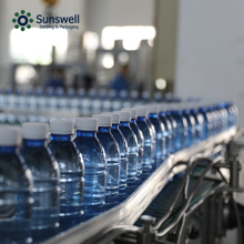 Línea de producción automática de agua mineral potable pura de botella pequeña de plástico PET/máquina de llenado de agua embotellada