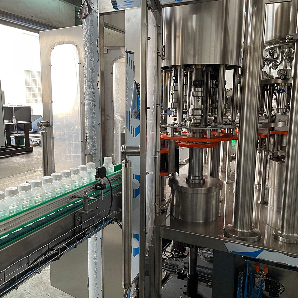 Máquina automática de llenado de jugo fresco líquido Máquina de procesamiento de jugo