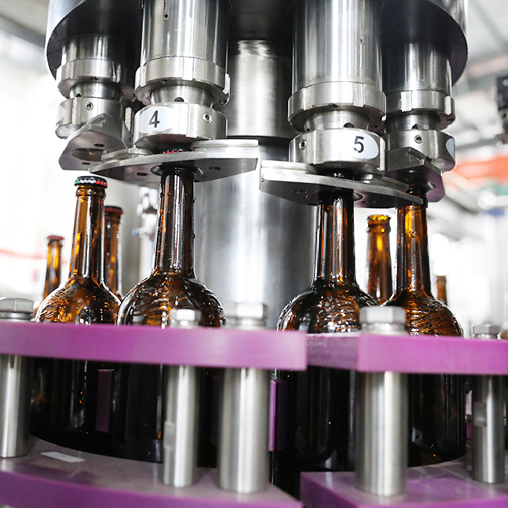 Máquina automática de llenado de botellas de vidrio de cerveza a gran escala